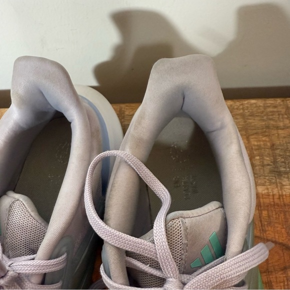 Adidas Bounce Gray and Green Athletic Shoes, Womens 8.5 - Picture 6 of 10